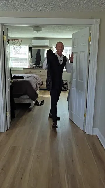 @Mensuits mens 3 piece suit #creatorpicksambassador  #titokshopstockup #loveatfirstfind #creatoricons #tiktokshopthebiggame 