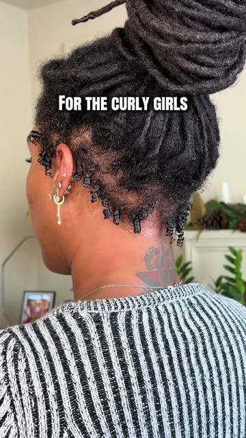 If you have curly hair, you don’t have to keep reapplying product every day. I use the Aloequench Flaxseed Coiling Jelly by @Bask and Lather Co & I love that it reactivates with water, so when my curls get frizzy or flat, I just mist and they re-coil. Less buildup, longer-lasting definition, and I save money in the long run. #baskandlatherco #curlyhairroutine #locmaintenance #naturalhairproducts #tiktokshopcreatorpicks 
