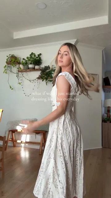 This dress is fully lined, I’m 5’7” wearing size small🦢🤍 #longdresses #lacedress #romanticdress #maxidress #whitedresses 