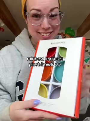 I’m so obsessed 🌈🤩 #lecreuset  #pinchbowls  #kitchenware  #cookingtiktok 