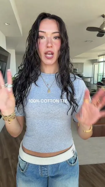 never thought a tshirt could look so good 