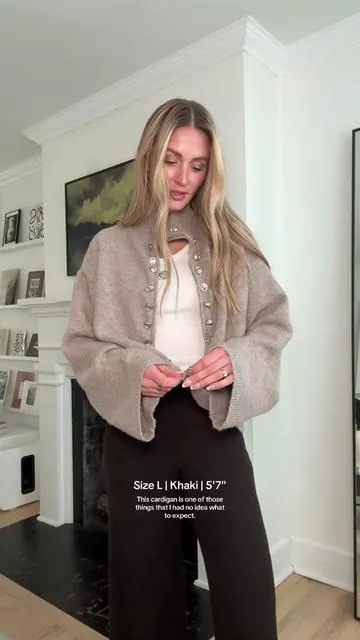 A statement cardigan yes plz!!! #cardigan #springfashion #outfitideas #springoutfit #fyp 