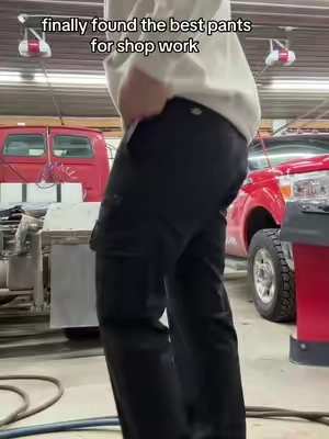 Dickies >>
