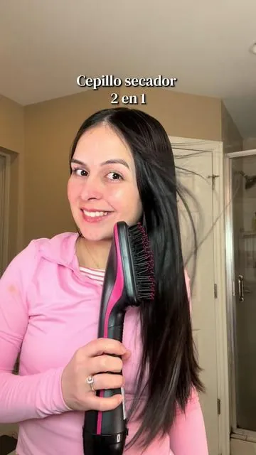 Cepillo secador 2 en 1 para secar y peinar al mismo tiempo #tiktokshopjumpstarsale #cepillosecadoralisador #cepillosecador2en1 #accesoriosparaelcabello #cepilloviral @Creativity Cave 