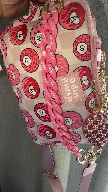 Loving my @Gold Blush #bag of the day: The Love Game Bestie! Dressed with the pink crystal luxe chain. Charm is from a Gold Blush charm pull! #accessories #handbags #crossbodybag 