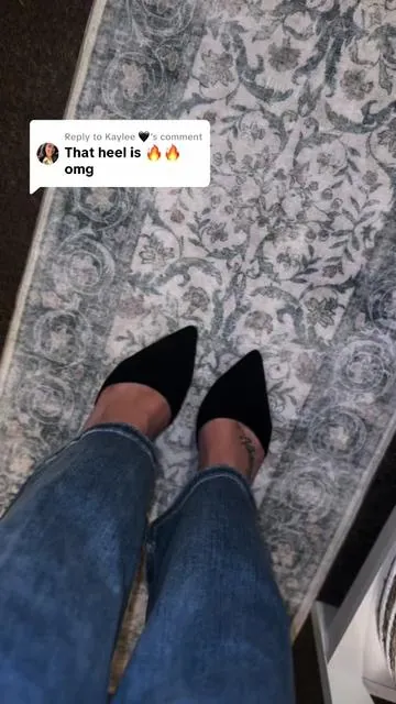 Replying to @Kaylee 🖤 surprisingly comfy, so cute & stylish 🖤 #coutgo #blackpumps #blackheels #tiktokshopcreatorpicks #pointedtoeheels 