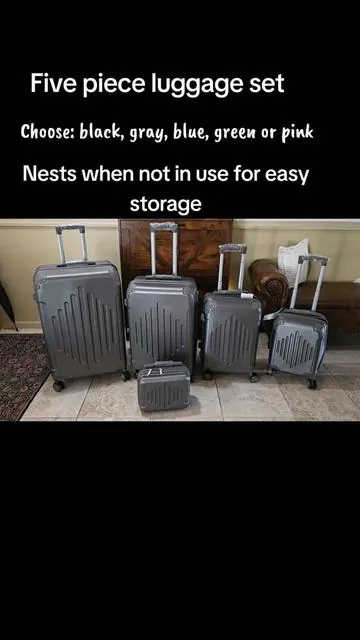 5 pc luggage set, TSA molded corners, 4 spinnercwheels, ABS hardwired trolly, travel case and carry on included! Lightweight and sturdy! #5pcnestingluggageset #Hardluggageset4spinnerwheels #BlackGrayBlueGreenPinkHardCaseLuggageSet #TsaApprovedLuggage #TrollyLuggage