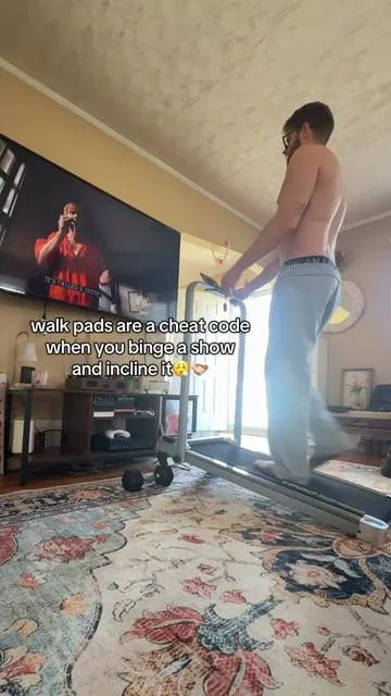 literally use this walk pad everyday😭😭 #walkpad #walkingpadathome #treadmill #treadmills #treadmill 