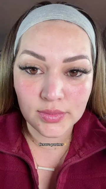 Cuidar tu piel hoy asi puede evitar muchos problemas el mañana El protector solar no puede faltar en tu rutina#cerave #protectorsolar #skincare #melasma #tiktokmademebuylt @CeraVe 
