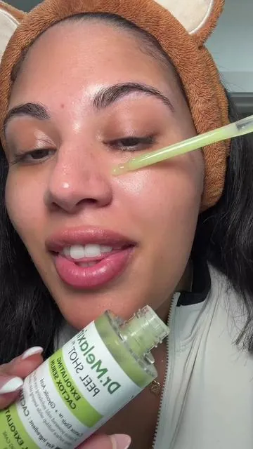 a CACTUS🌵 peel shot for my red, hot, inflamed, enlarged pores, skin baddies who want to calm, sooth, and tighten your pores 😌 @Dr.Melaxin Official #drmelaxin #cactoxpeelshot #drmelaxinpeelshot #tiktokshopspringglowup #tiktokshopcreatorpicks 