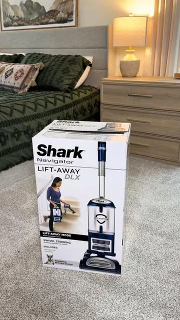 Sometimes you just need a real vacuum. Stick vacuums are convenient, but nothing deep cleans carpets like a full-size upright. The Shark Navigator Deluxe reminded me why these classics are still around. #sharknavigator #sharkliftaway #vacuum #cleanfloors 