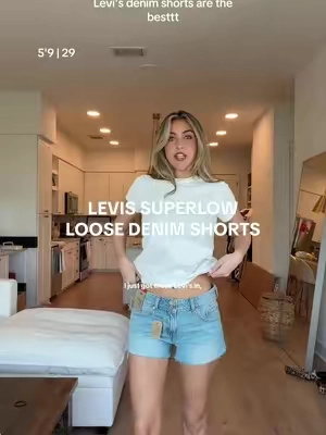 Obsessed with the Levi's Superlow collection!! My fave jeans and shorts 