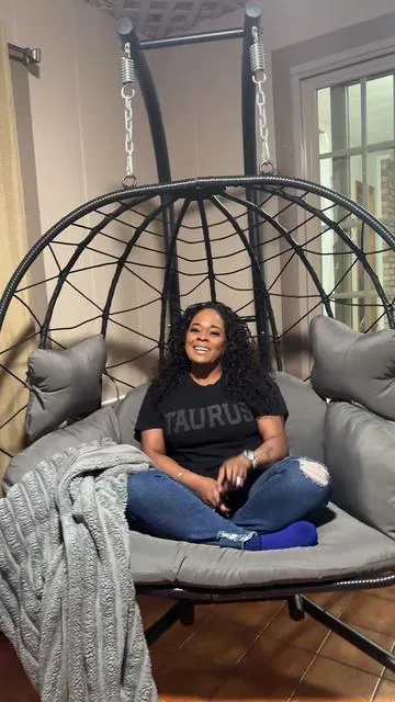 Modern egg chair for lounging, reading, or relaxing.#eggchair#homeaesthetic#cozyvibes#homeupgrade#relaxationmode@Esmlada