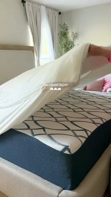 easiest bedding hack.. like sleeping in a literal cloud ☁️ #mattresstopper #mellowsleep #bedding #mattress #sleeptok @Mellow Sleep 