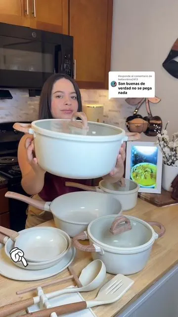 Respuesta a @bellaurbina2413 los mejores sartenes antihaderentes 🧑🏻‍🍳🍳súper recomendados y hay nuevos colores disponibles 👆🍳🏃🏻‍♀️😱22 piezas en total 10/10 #sartenes #ceramica #tiktokshopspringglowup #new #white 