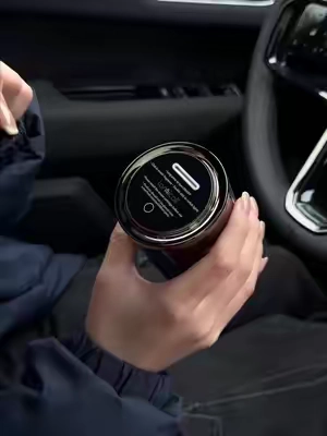 #cartok #carairfreshener #smartcardiffuser #caraccessories #tiktokshopspringglowup 