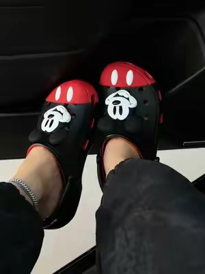 #crocs #crocsshoes 