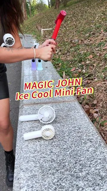 Wind Power So Strong It’s Scary! Fight the Heat Easily! 🌪️#StrongWind #RecommendedFan #CoolingGadget #SummerMustHave #CoolBreeze