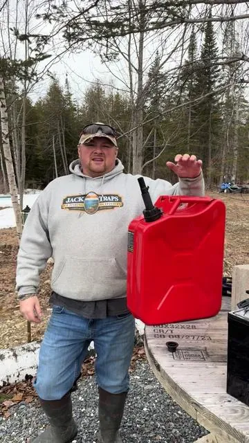 I won’t review a product I don’t plan to actually use. I think this is a good buy. This two pack is cheaper than 1 single safety can at Lowe’s which is what I’ve always used. #chiphafford #maine #northernmaine #review #vevor 