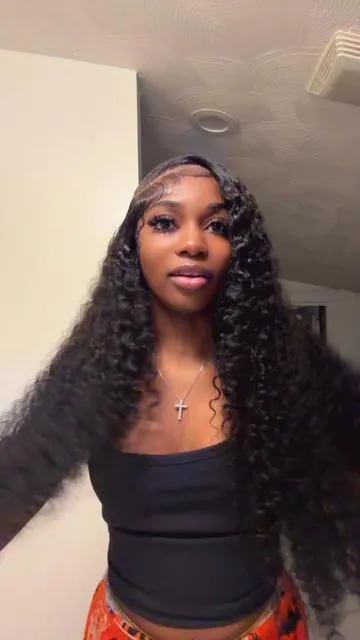 @Tahikie HAIR SNAPPPEDDDDD 😍😍 #fyp #falldealsforyou #tahikiehair #wig #WeeklyDeals   