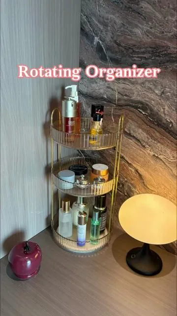 Who gets it? Being able to spin your makeup 360° and grab whatever you need is just so satisfying!#rotating #makeuporganization #vanityorganization #bathroomorganization #organizedhome 