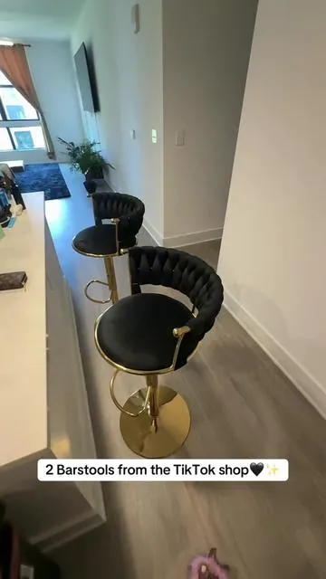 2 Barstools from the TikTok shop🖤✨  #TikTokshop #ItsTyBailey #barstools #homedecor 