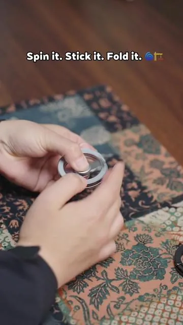 The "Fidget Stand" that holds like a beast. 🦾📱 #magneticstand #fidgetspinner #techhacks #gymhacks 