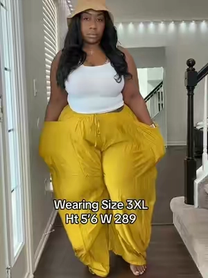 If you see your size in stock grab it #linenpants #plussize #womensfashion #oversizedpants 