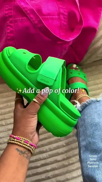 Crocs soho platform sandals #crocsnewarrivals #greenish #tiktokshopcreatorpicks #tiktokshopmothersday #crocssuperbrandday @Crocs 