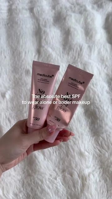 the spf i always travel with because it works with every other skincare & makeup product i have no white cast, just a beautiful glowy look 🤍 medicube no cast collagen spf 50 sunscreen daily sun protection tiktok shop #weeklydeals #festivalessentials #medicubedeodorant #medicube #tiktokshopstockup medicube best korean sunscreen no white cast lightweight collagen spf glass skin gift ideas for her maehni @medicube US Store @medicube global 