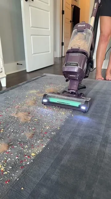 Shark Detect Lift Away #sharkvacuum #vacuum #vacuumcleaner #tiktokshopcreatorpicks *prices and discounts are subject to change and accurate based on the time of posting, sale ends today. 