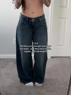 ten out of ten…TEN OUT OF TEN #lowrisejeans #baggyjeans #lowrisebaggyjeans #widelegjeans @Old Navy 