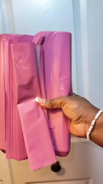 Poly Mailers 10x13 Inch 100 Pcs, Strong Adhesive Shipping Bags for Clothing, Self-Sealing and Waterproof Mailing Envelopes, Privacy Protected Mailer Bags for Small Business. . . . #smallbusiness #bags #enveloppebudget #shippingorders #business 