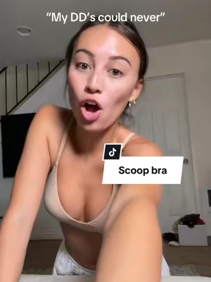 Similar look to the triangle bras but more coverage and support!!🍒