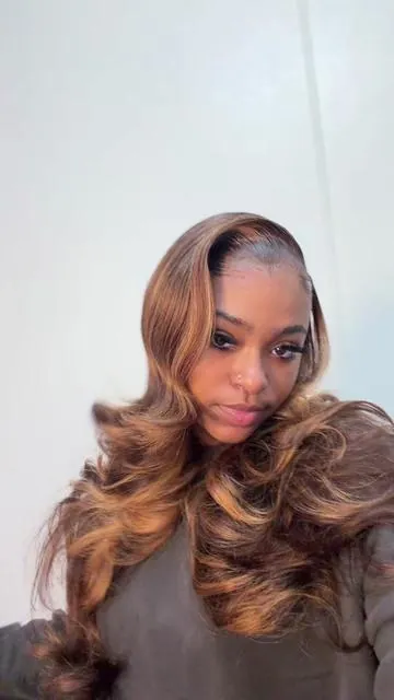 30 inch highlighted wig only $99🤭 @Sumily Hair 