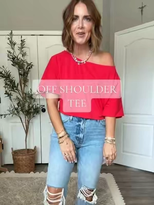 How simple yet adorable is this tee!!  #tee #tees #tops #shirts 