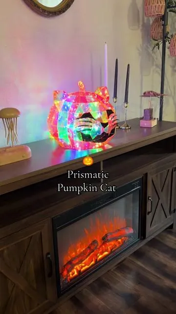 It’s NEVER too early!! 🎃🐈‍⬛🐈‍⬛#vintagehalloween #halloweendecor #halloweenlights #halloweenlover #halloweencat @QVC, Inc 