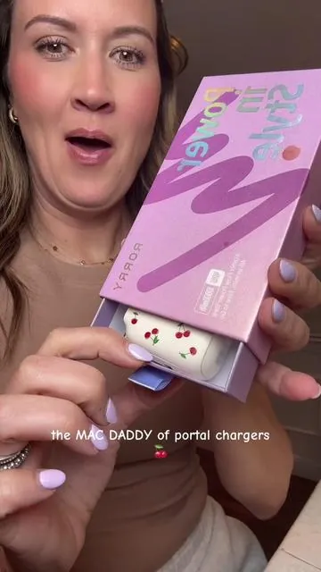 Ok the perfect gift for a college student! Always need a portable charger! #portablecharger #phonecharger #rorry #rorrycharger #powerbank 