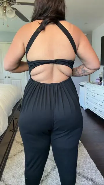 #Jumpsuit #BacklessJumpsuit #Romper #TikTokShopStockUp #tiktokshopcreatorpicks @Halara 