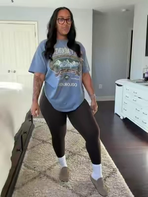 The best tummy control leggings with no booty crunch!  #halaratiktokshop #halaraleggings #tiktokshopmothersday #TikTokShopStockUp #tiktokshopcreatorpicks 