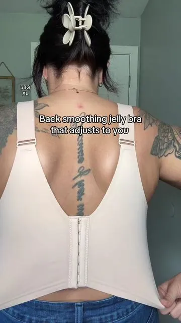 The back smoothing jelly bra you need 🙌

##softintention##bratok##plussizebra##adjustablebra##wirelessbra