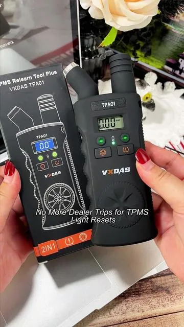 ✅ ""90% of the time it's NOT your tires — it's the sensor. Fix the real problem.""#CarHacks #TikTokShopDeals #MexicanMechanicTips#TPMSReset #TirePressureSensor
