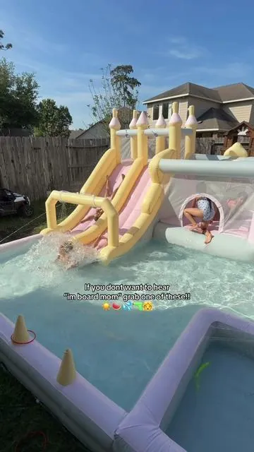 1000/ 10 recommend this to the parent with kids for the summer.!! ☀️💦 #bouncehouse #waterslide #inflateablebouncehouse #summerfun 