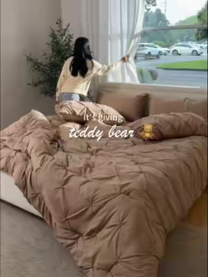 Khaki pintuck comforter is back 🤎✨ Up to 69% off — soft gathered texture, cozy and elegant, don’t miss it this time 🛏️
#blanket #BedsureMessyAestheticChallenge #BohoBedSet #BedsureComforter #Bedsure #cozyvibes #TikTokShopHolidayHaul #stockup #newfave #TikTokShopSpringGlowUp #BedsureCoolingNewArrivals#mothersday