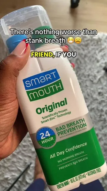 Stank breath be gone 😅🙏🏾🤣 Oral health is so important and I haven’t used a mouthwash that is better than this one right here!  This Smart Mouth Mouthwash leaves your breath feeling fresh and clean 🤍✨ Definitely add this to your bathroom essentials 🤍 #mouthwashing #oralhealth #morningroutines #nighttimeroutine #stankbreath 