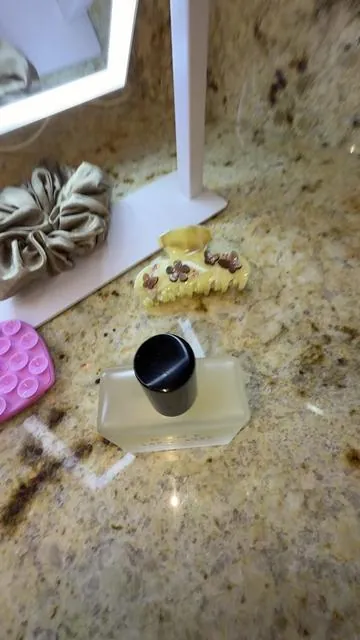 If you’ve been eyeing it! Run and grab it! 💅 #tiktokshopcreatorpicks #tiktokshopsummersale #mothersdaysale #stockupsale #tiktokshopspringsale Disclaimer: Prices, sales, coupons, and discounts are accurate at the time this video is posted and may vary afterwards as the Seller and TikTok may regularly change their limited-time promotions. Check the product page for the most current price. Free shipping, sale prices, and TikTok coupons may vary per user. Whatever items and quantities are in your cart at checkout is exactly what you will receive. All statements in this video reflect my personal opinion and experience only, results may vary. 