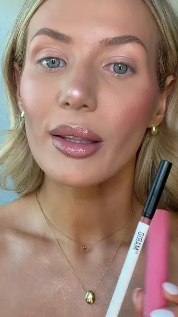#lipcombo #viralmakeup #tiktokshopviral #makeupbymario @Makeup By Mario 