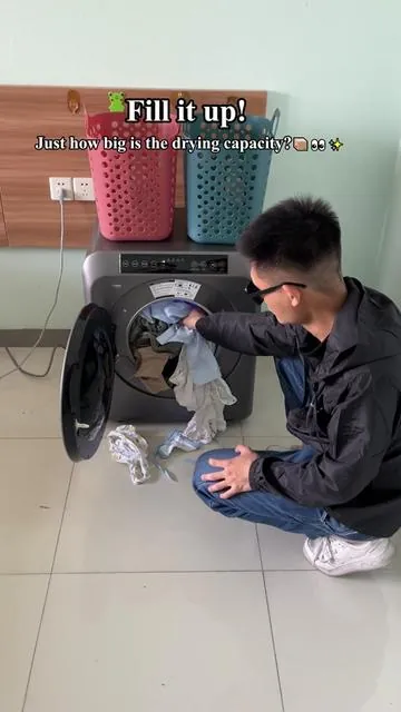 Do not stuff clothes that exceed the load during normal use! But I have to do this to prove its real capacity!#SummerVibes #tiktokmakemebuyit #dryer #laundry #fyp 