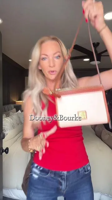 #dooneyandbourke #qvcloyaltyprogram #purse #crossbody 