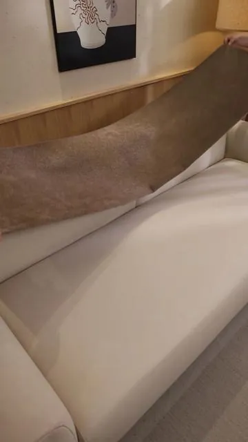 Ready to decorate my old couch #summervibe #couchcover #sofacover #usa_tiktok #spotlightfinds 